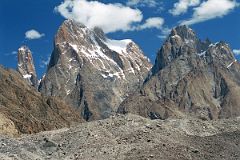 09 Trango Nameless Tower, Great Trango Tower And Trango Pulpit, Trango Castle From Baltoro Glacier Between Paiju And Khoburtse.jpg